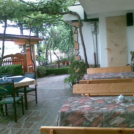 היסריה Family Hotel Natalis מראה חיצוני תמונה